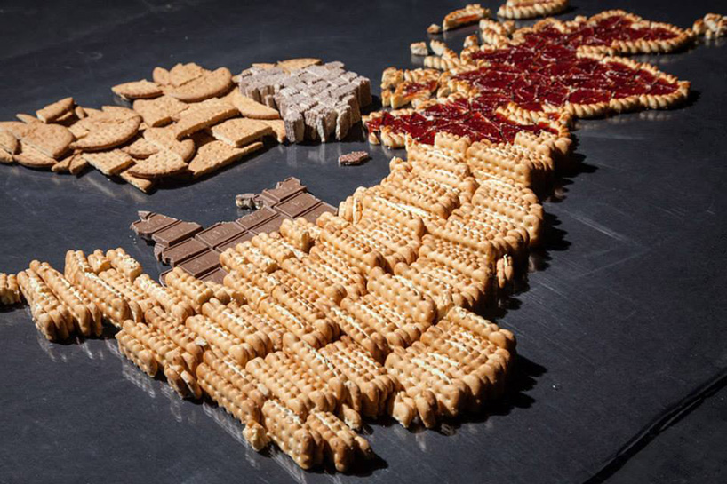 henry-hargreaves-caitlin-levin-map-countries-most-popular-food-designboom-52